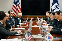 Minister of Industry Kim Jeong-kwan: 