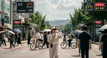 초복 지났다고, 다시 바로 오른다…오늘 낮 최고 37도 '찜통더위'