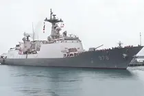 청와대, '호르무즈 파병' 진화 나섰지만… P-8A·소양함 투입 논란