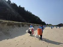 인천시·관광공사, 무인섬 사승봉도 해양정화…기업·주민 협력