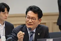 송영길 “한국군, 북한보다 약하다는 인식 벗어나야”…전작권 전환·독자 정보역량 강조