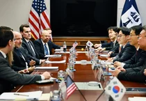 Minister of Industry Kim Jeong-kwan: “There is no intention to delay the implementation of the Korea-U.S. tariffs... Resolving unnecessary misunderstandings”