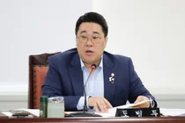 “아프고 외로운 청년 없도록” 금천구, 건강검진·해외 봉사 지원 근거 마련