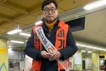 ‘제3지대’ 이기붕 인천시장 예비후보, 동막역 출근길 인사로 본격 행보