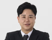 ‘경비원 아들의 재도전’ 이수영 전 행정관, 계양구청장 출마… “약자 삶 지키는 행정”