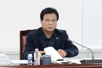 “폭우·강풍에 쓰러질라” 불안한 나무… 금천구, 사유지 ‘위험수목’ 처리 돕는다