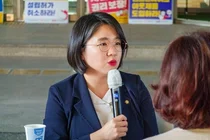 용혜인 '겸직 버티기' 거센 후폭풍… 3일 여야 막론 