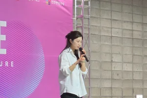 [Wellness People : 일문일답] “감정을 향으로 번역하다” - ANSOL SCENT 안솔 조향사 