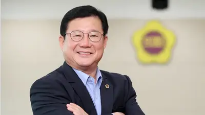 釜山区長選挙出馬宣言 キム・ビョンギ 前インチョン市議会議員「釜山の経済体質を変える」