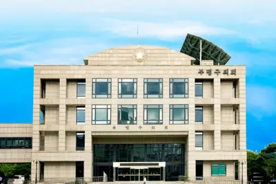 [独家] 富平区议会伦理特委会将于20日召开，讨论对‘前配偶特权疑云’的许正美议员的处分