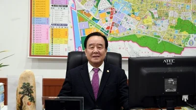 美秋區議員裴相錄：