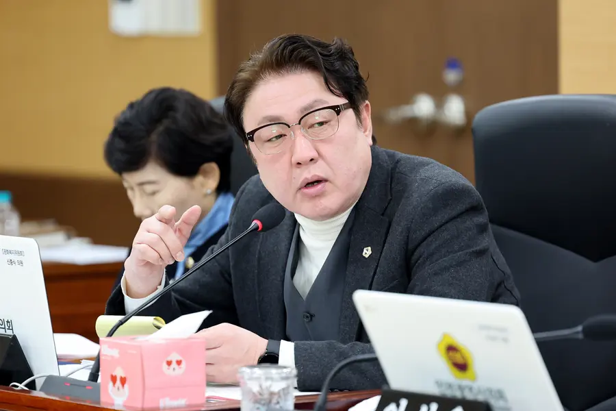 シン・チュンシク仁川市議員