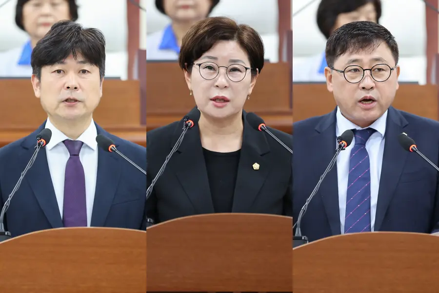 김종호 복지문화도시위원장, 오수연 부의장, 이승욱 의회운영위원장
