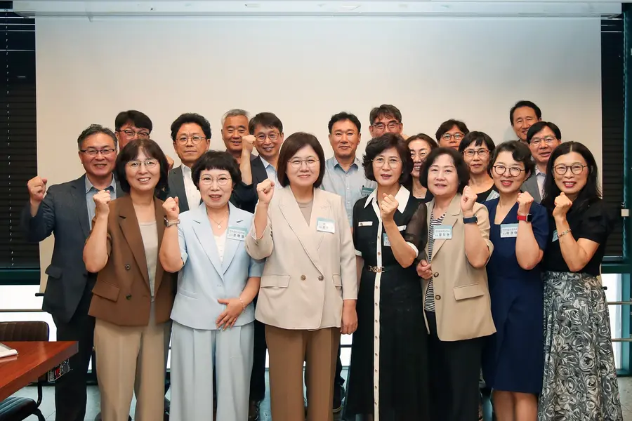 영종구, ‘각급 학교장 초청 간담회’