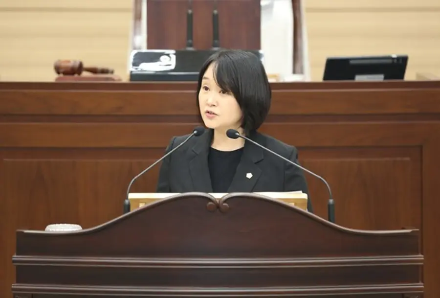 김원진 서해구의회 기획행정안전위원장