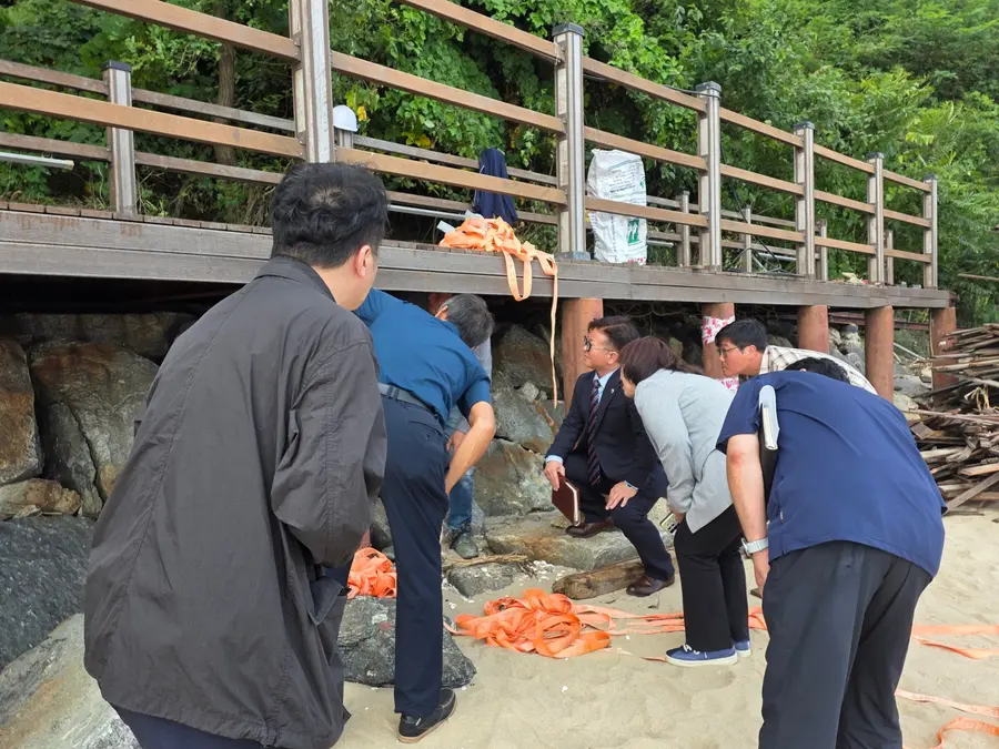 김광훈 인천시의원, 해안 친수시설 현장점검