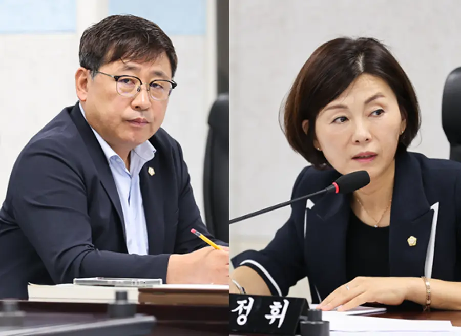 왼쪽부터 이승욱, 이정휘 제물포구의원