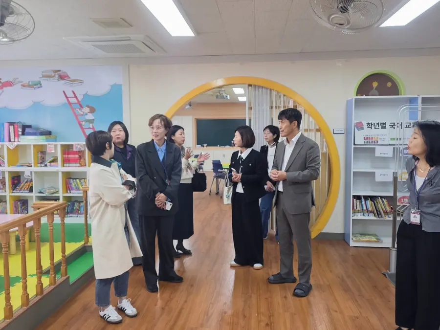 서림초등학교 방문한 이정휘 제물포구의원